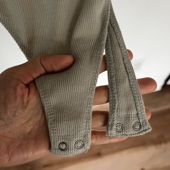 A&F 90s Ribbed Tank Essential Bodysuit - Green - S - Picture 4 of 4